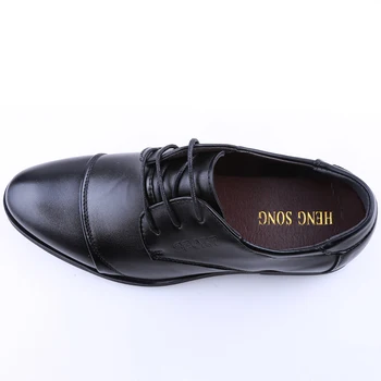 Nova moda Mekana kožna модельная cipele za muškarce uzročnu cipele na ravne cipele Muške Оксфордская cipele s niskim krovom Oxfords Muška poslovna cipele crne boje 